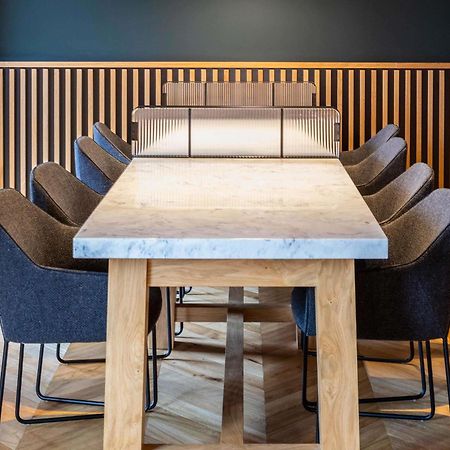 Novotel Birmingham Airport Terminal Building - Nec Bickenhill Bagian luar foto