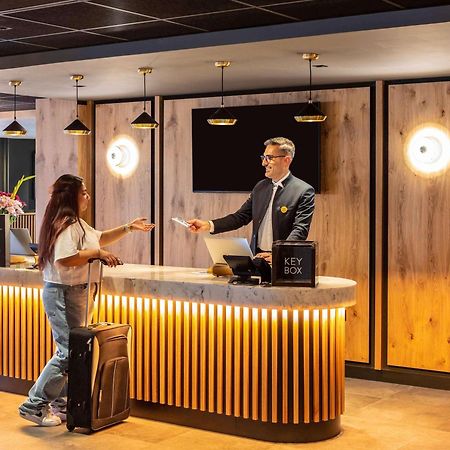 Novotel Birmingham Airport Terminal Building - Nec Bickenhill Bagian luar foto
