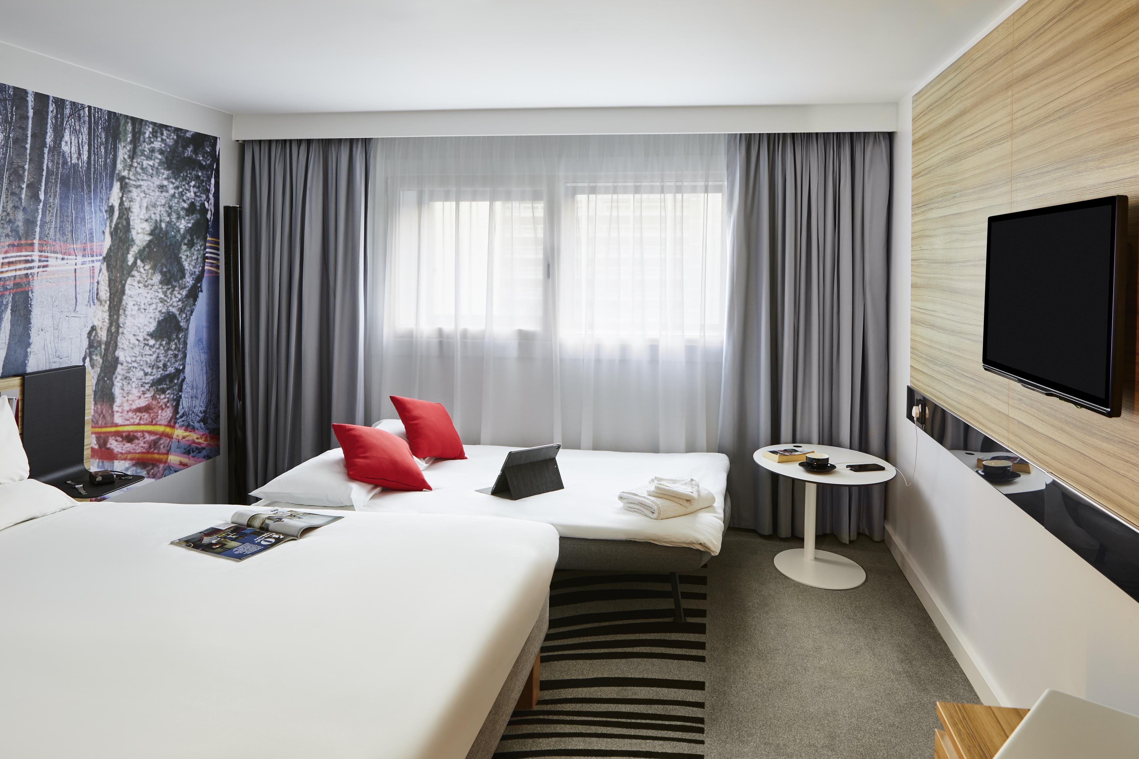 Novotel Birmingham Airport Terminal Building - Nec Bickenhill Bagian luar foto