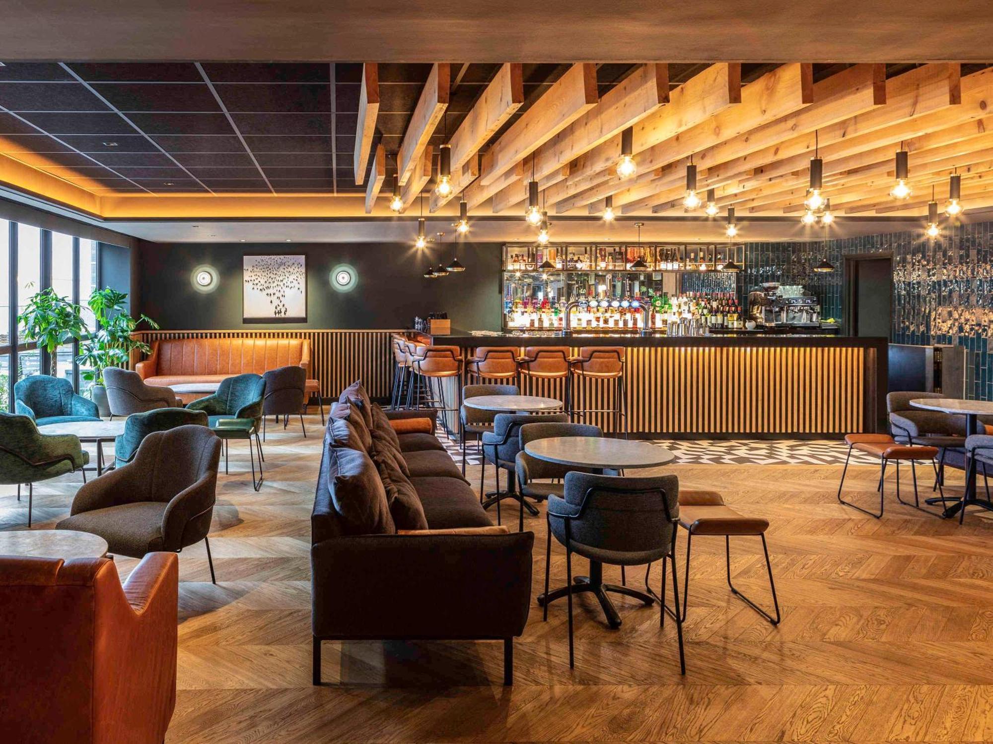 Novotel Birmingham Airport Terminal Building - Nec Bickenhill Bagian luar foto