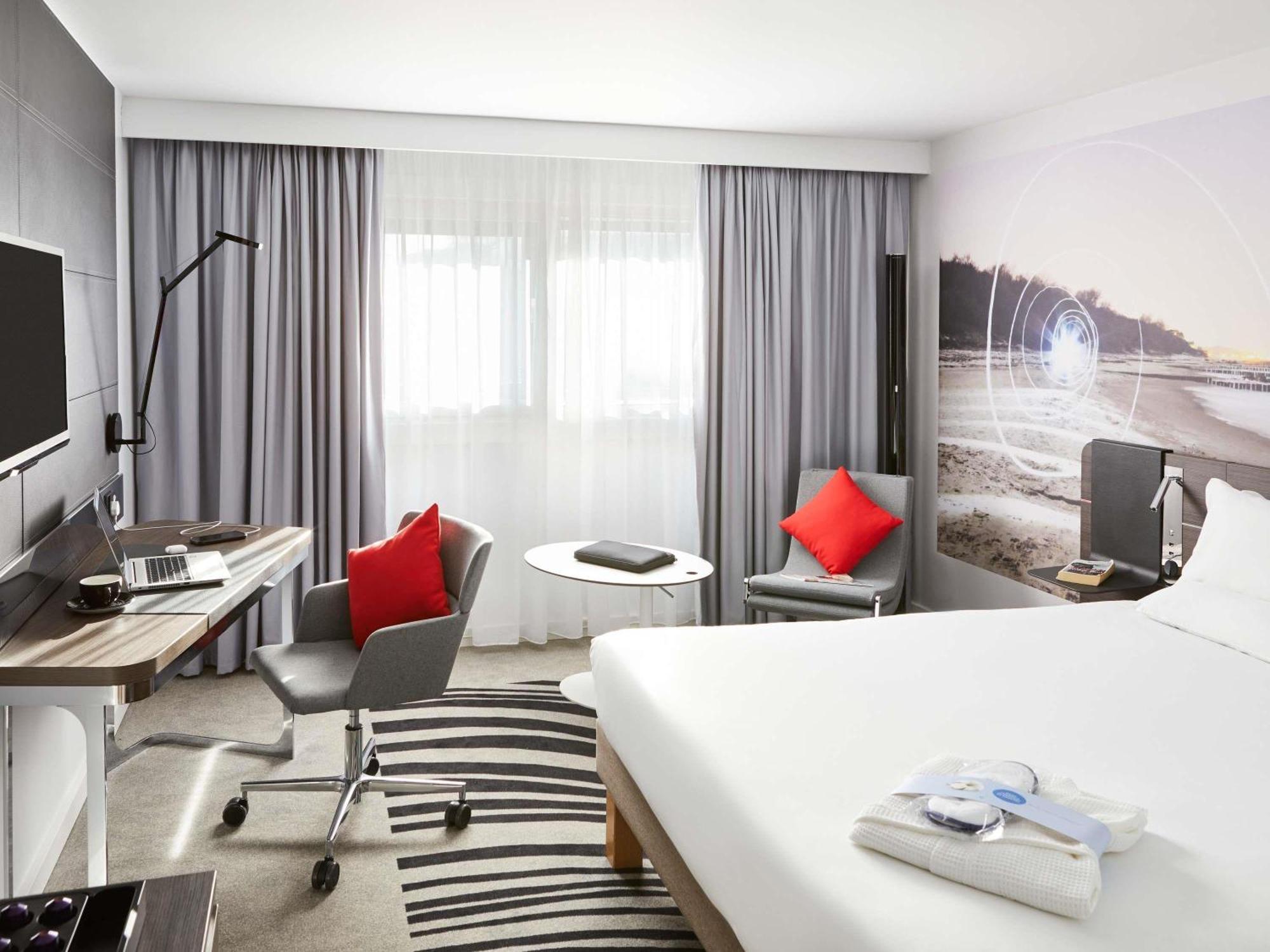 Novotel Birmingham Airport Terminal Building - Nec Bickenhill Bagian luar foto